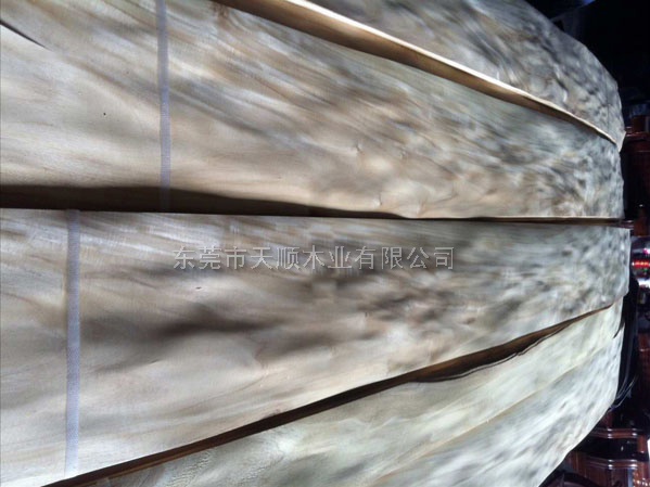 艷陽花山紋木皮 艷陽花 木皮 山紋木皮 直紋木皮 天然木皮 球紋 高檔木皮 排骨影 方塊影 碎影 木皮價格 山紋 直紋 樹榴