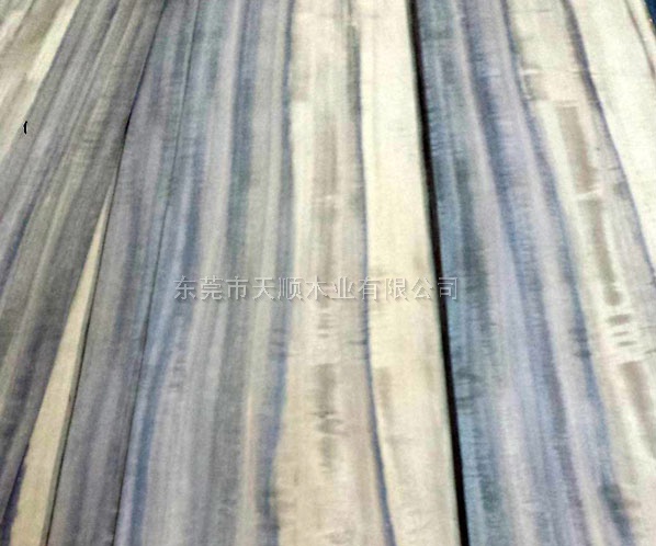 煙熏尤加利木皮 碳化尤加利木皮